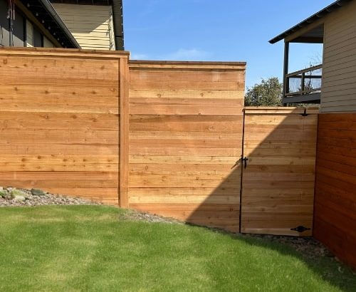 fence-staining-in-round-rock